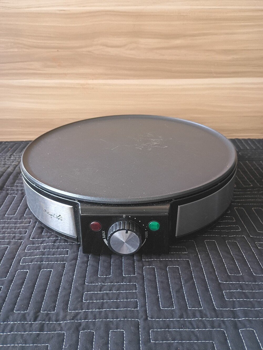 Electric Crepe Maker - Black Portable Griddle with Temperature Control